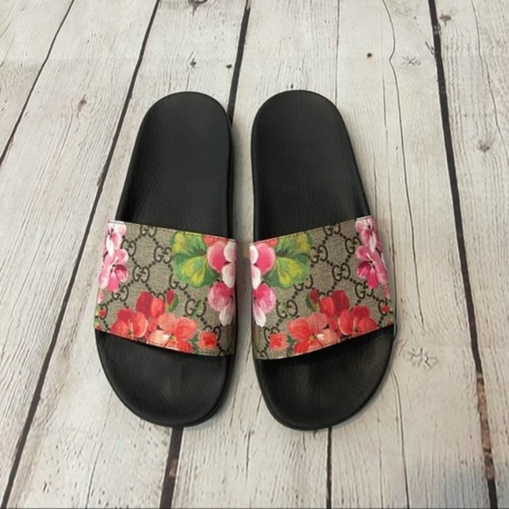 GUCCI Blooms Supreme floral slide (size 9)